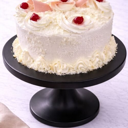 Vanilla & White Chocolate Cake ( Pastel de Vainilla y Chocolate Blanco)